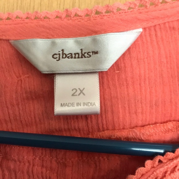 Button down top - Picture 2 of 5